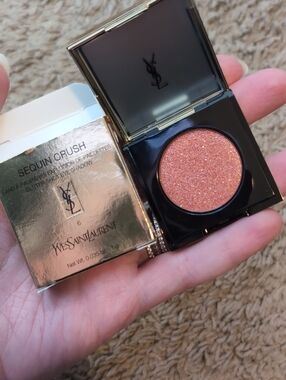 Yves Saint Laurent Sequin Crush Shimmer Eyeshadow - Confident Nude